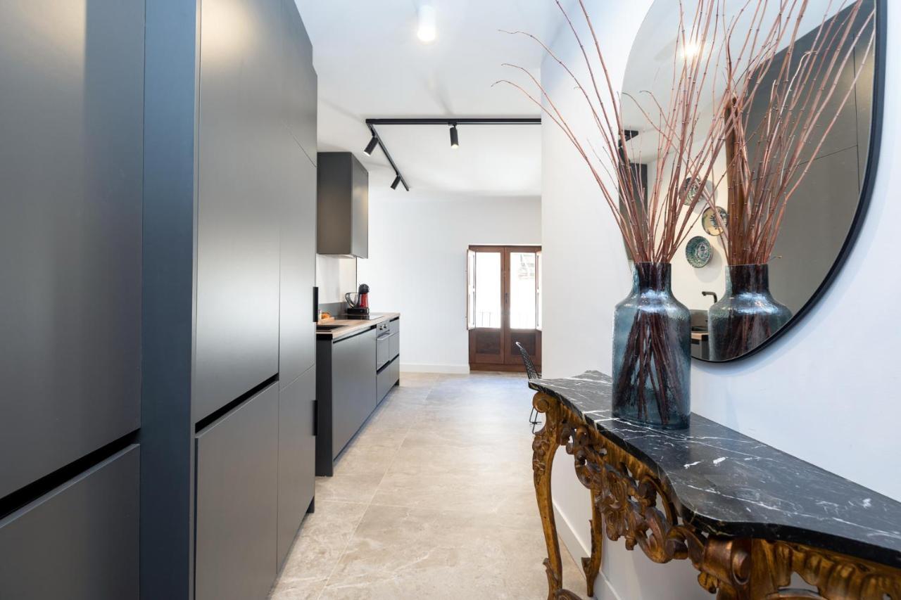 Apartamentos Realejo - Diseno, Confort Y Encanto En El Centro Historico De غرناطة المظهر الخارجي الصورة